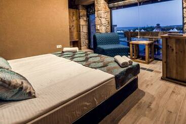 ホテル Keros Blue Luxury In Wilderness