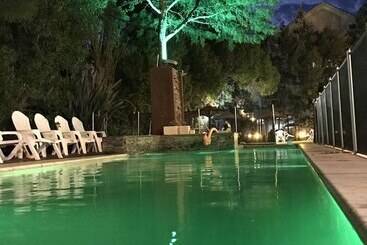 هتل Ayres Village Apart