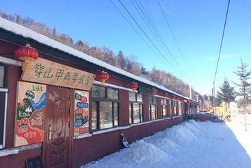 Hotel Snow Valley International Hostel