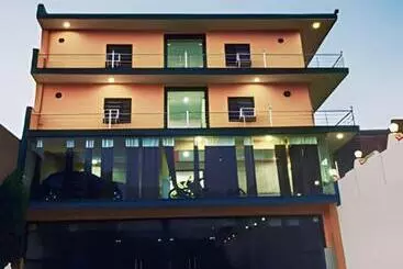 Hotel Pragati Palace