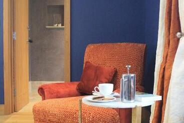 Hotel The Lodge At Hemingford Grey House