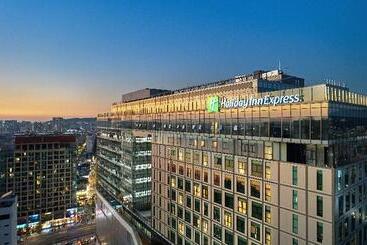 Hotel Holiday Inn Express Seoul Hongdae, An Ihg