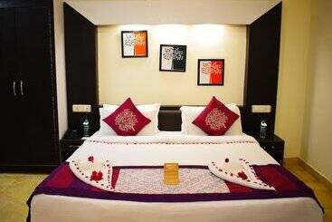 Green View By Green Tree Hotels