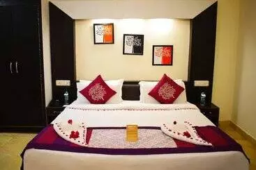 Green View By Green Tree Hotels