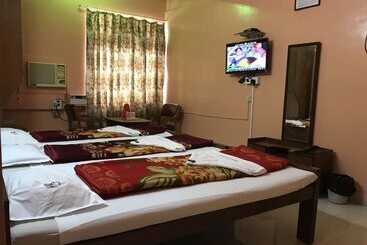 Hotelli Campal Beach Resort