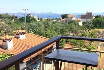 Turistlejligheder Maribel Sea View