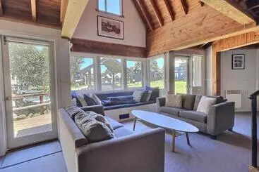 Turistlejligheder Banjo S Chalet, Alpine Getaways