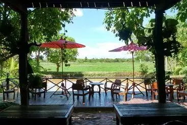 Majatalo Oeychandha Villa