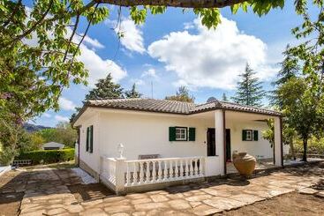 آپارتمان‌های توریست‌ها Villa Euphoria