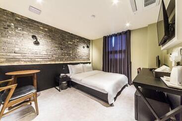 בית מלון כפרי Plum