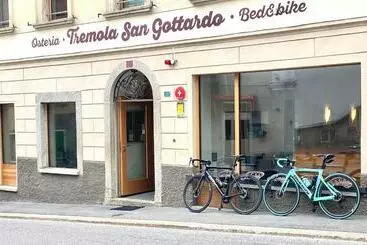 簡易ホテル Bed&bike Tremola San Gottardo