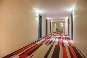 Hotel Ibis Xinzhou Qiyi Road