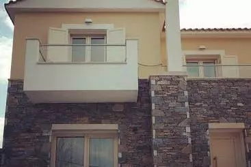 Hotel Mousses Luxury Houses