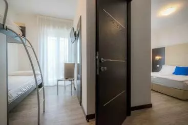 Hotel Bristol