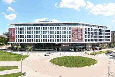 V8 Hotel Motorworld Region Stuttgart