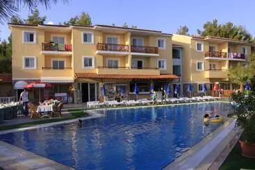 Hotelli Pine Club Apart