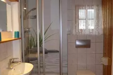 Gasthaus   Pension   Café Dörfl