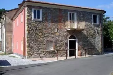 هتل Un Angelo Alla Mia Tavola