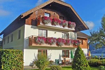 פנסיון Haus Seehof