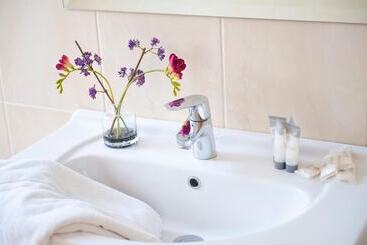 펜션 Kinvara Guesthouse