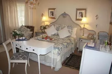 پانسیون A Summer Place Boutique Guest House