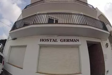 ペンション Hostal German
