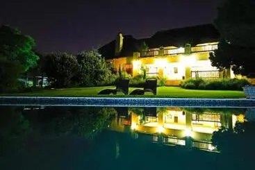 Bed and Breakfast Blue Hills Lodge