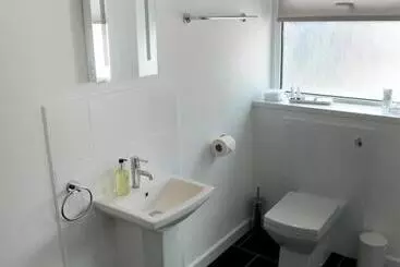 Pensionat Ty Helyg Guest House