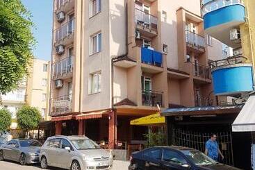 Pensionat Guest House Nedelchevi