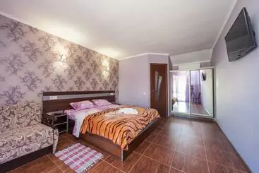 Retkeilymaja Villa Orchidea