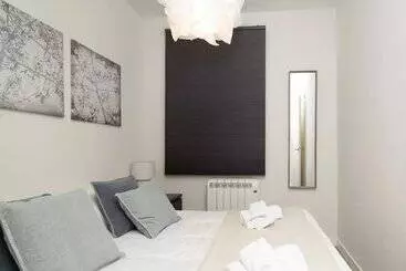 Apartamentos Mikka Mundial