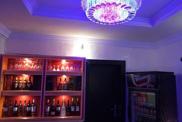 Hotel Mitos Luxury Suites