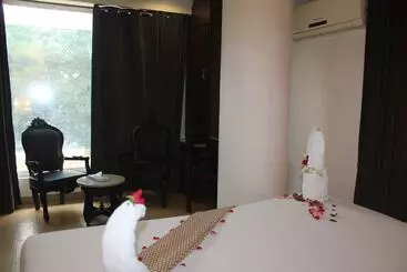 ホテル Royal Lahore