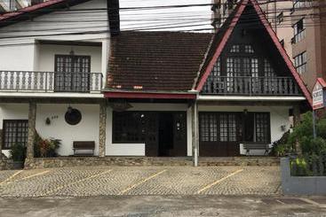 פנסיון Schulz Pousada