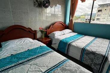 호텔 Kanoas Hostal