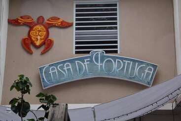 تختخواب و صبحانه Casa De Tortuga