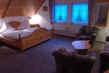 Majatalo Landgasthof Rademacher