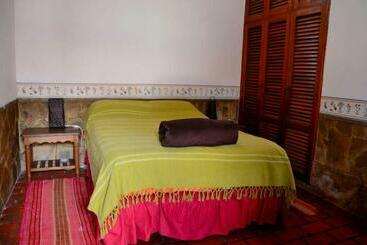 هاستل Posada Guasu