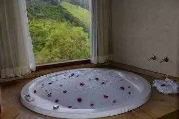 ペンション Pousada Espelho Dágua