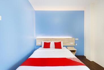 בית מלון כפרי Oyo 778 Bmw 2