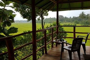 Pension Lake Side View Cabana