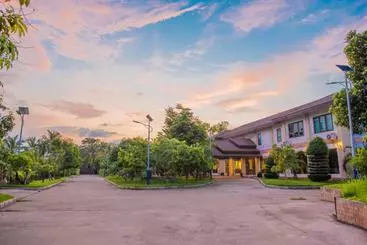 Hotelli Khung City