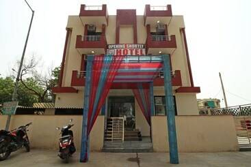 Hotel Oyo 5741 Grand Highway