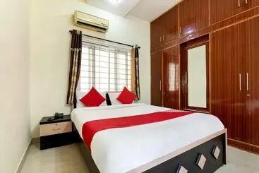 Hotel Sri Sai Inn Budget