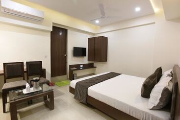 Hotell Luxura, Ahmedabad