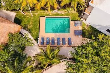 Azulea Bacalar Hotel & Spa   Lagoon Front