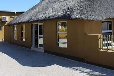 ホテル Ekamuti Town Lodge