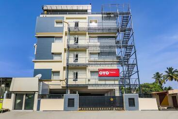 Otel Oyo Flagship 22529 Elegance Inn