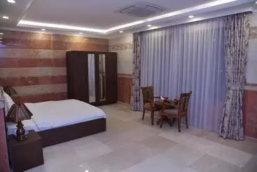 هتل Prizh