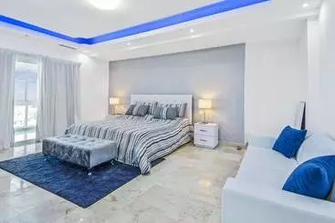 アパートホテル Lorca Residence